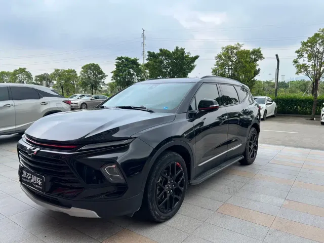 Фотография автомобиля — Chevrolet Trailblazer