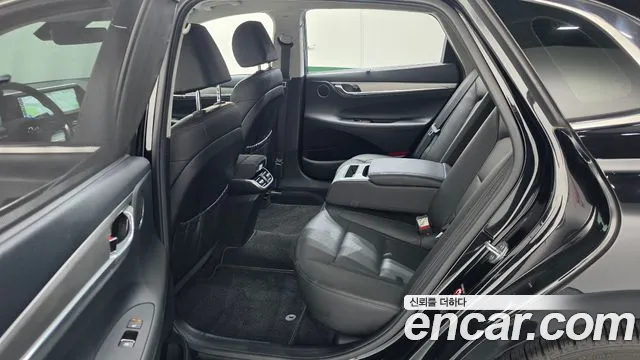 Hyundai Grandeur Grandeur (New) — Фото автомобиля 12