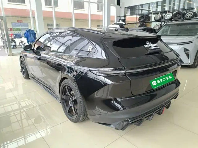 Nio ET5 Touring — Фото автомобиля 4