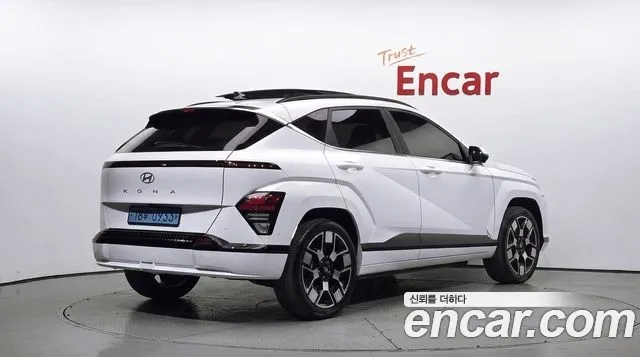 Hyundai Kona SX2 — Фото автомобиля 2