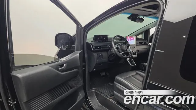 Hyundai Staria — Фото автомобиля 10
