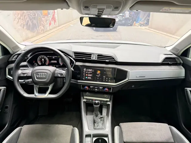 Audi Q3 — Фото автомобиля 8