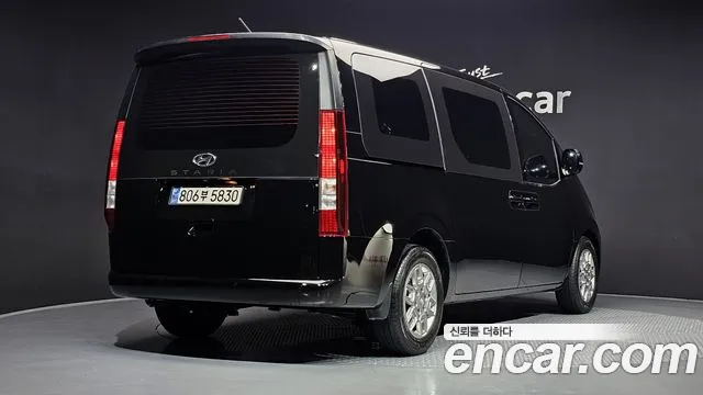 Hyundai Staria Staria Карго 3 места — Фото автомобиля 2