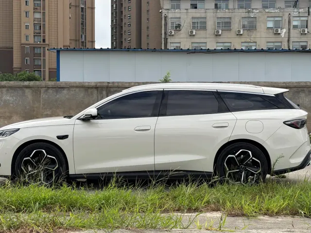 BYD Seal 06 DM-i Touring — Фото автомобиля 8
