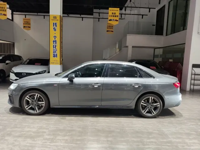 Audi A4L — Фото автомобиля 3