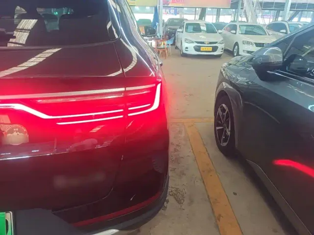 BYD Song PLUS — Фото автомобиля 7