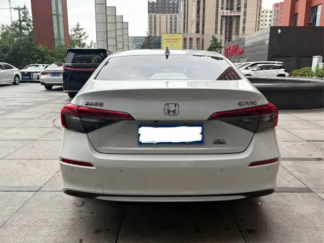 Honda Civic — Фото автомобиля 5