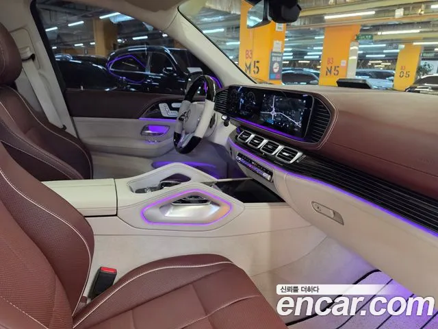 Mercedes-Benz GLS-Class — Фото автомобиля 18