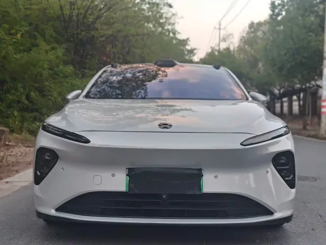 Фотография автомобиля — Nio ET7