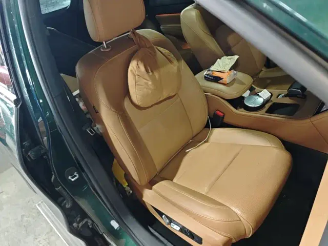 Li Auto ONE — Фото автомобиля 24