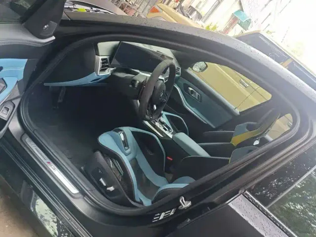 BMW M3 — Фото автомобиля 4