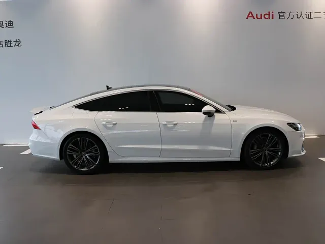 Audi A7 — Фото автомобиля 3
