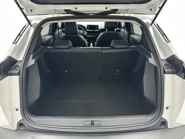 Peugeot 2008 — Фото автомобиля 17