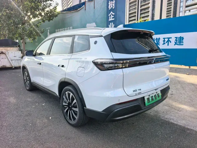 Chery Fengyun T8 — Фото автомобиля 16