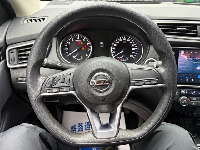 Nissan Qashqai — Фото автомобиля 10