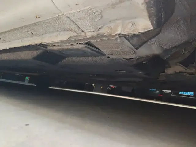 Hongqi Hongqi H5 2022 Classic 1.8T Auto Smart Connect Flag Rhythm Edition — Фото автомобиля 17