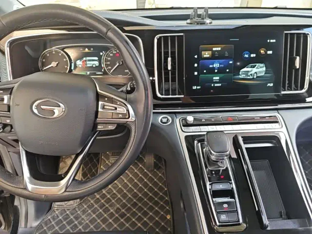 GAC Trumpchi M8 — Фото автомобиля 9