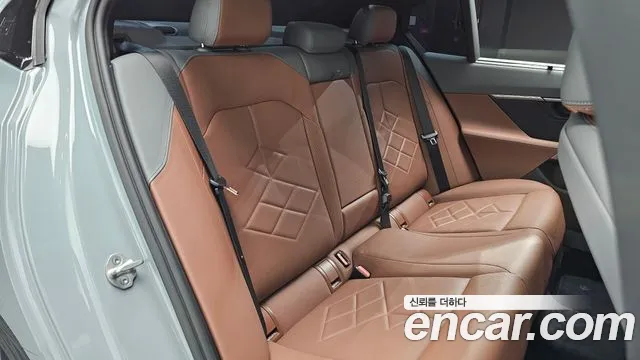 BMW 5-Series 5 серия (G60) 530i xDrive M Sport — Фото автомобиля 9