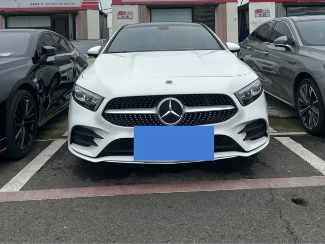 Mercedes-Benz A-Class — Фото автомобиля 2