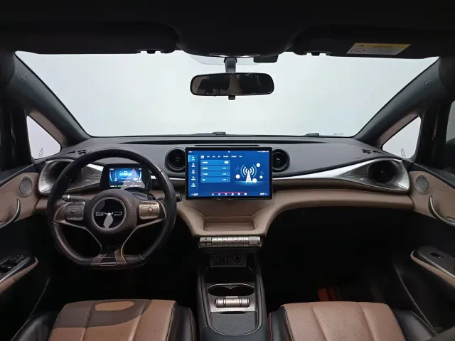 BYD Dolphin — Фото автомобиля 15