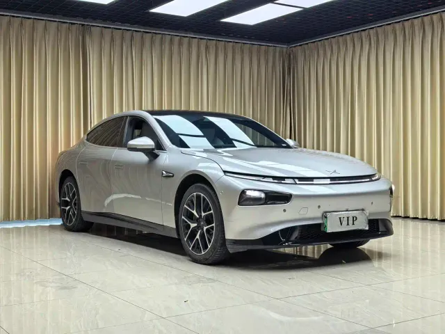 Xpeng P7 — Фото автомобиля 3