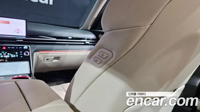 Genesis GV80 — Фото автомобиля 30
