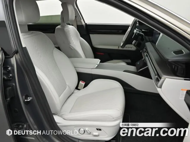 Hyundai Grandeur GN7 — Фото автомобиля 10