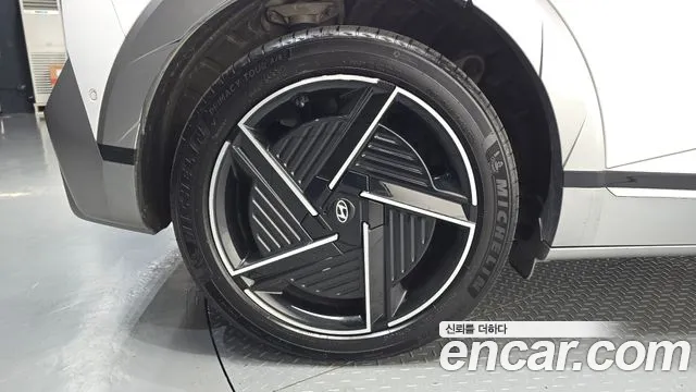 Hyundai Ioniq 5 Ioniq 5 (New) — Фото автомобиля 5