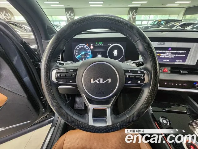 Kia Sportage Sportage 5-е поколение Бензин 1.6 турбо 2WD — Фото автомобиля 3