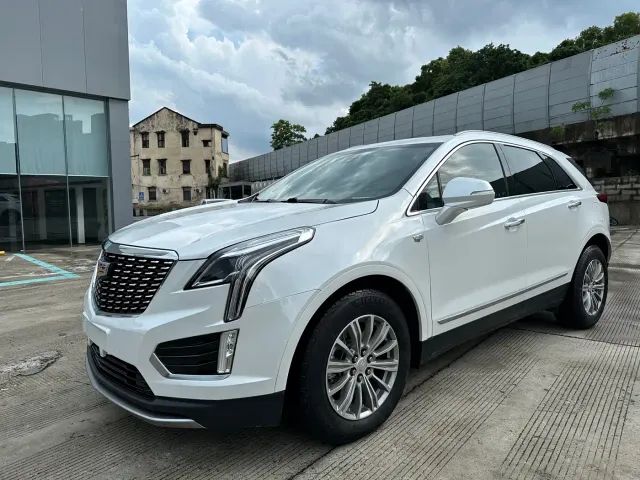 Фотография автомобиля — Cadillac XT5