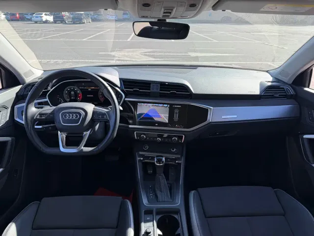 Audi Q3 — Фото автомобиля 21