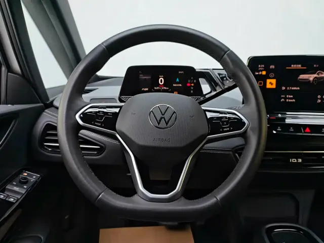 Volkswagen ID.3 — Фото автомобиля 13