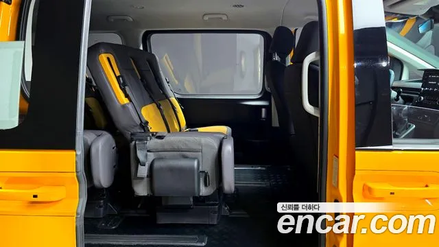 Hyundai Staria — Фото автомобиля 17