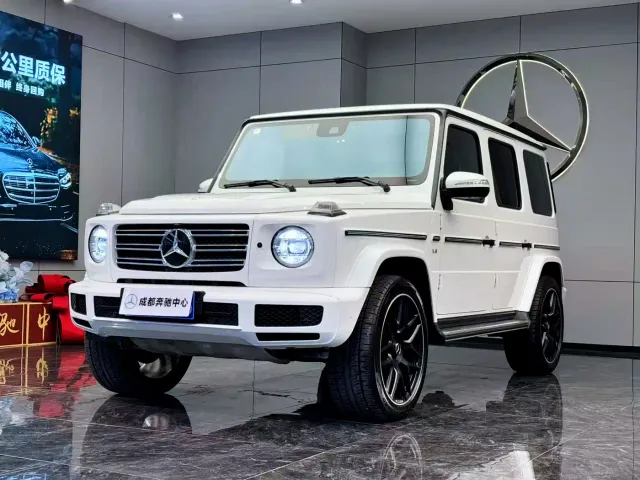 Фотография автомобиля — Mercedes-Benz G-Class