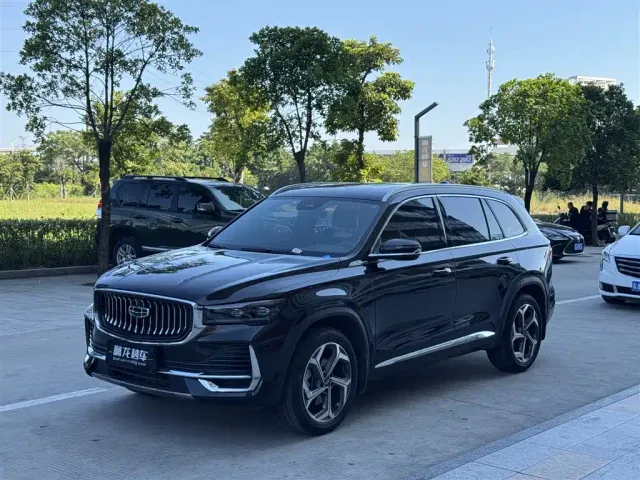 Фотография автомобиля — Geely Xingyue L