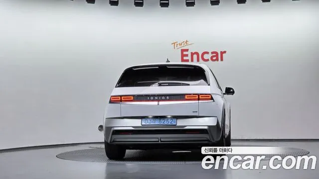 Hyundai Ioniq 5 New — Фото автомобиля 4