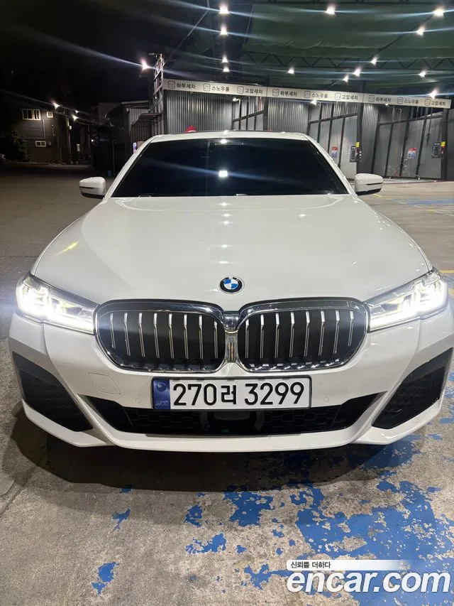 BMW 5 Series G30 — Фото автомобиля 3