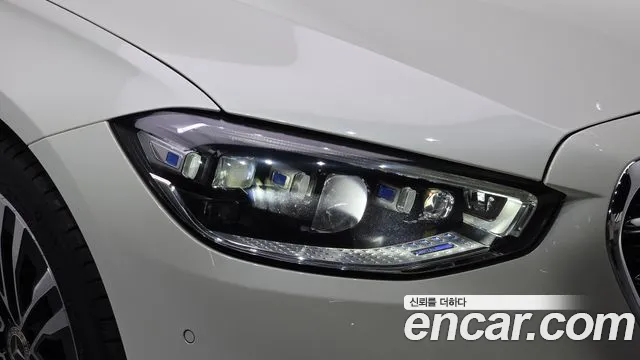 Mercedes-Benz S-Class — Фото автомобиля 17