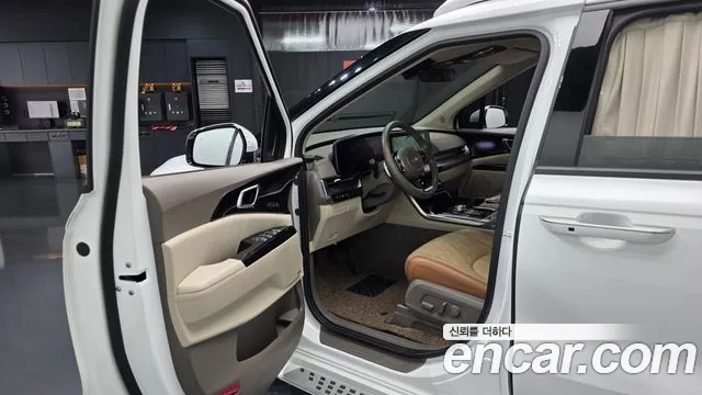 Kia Canival Carnival 4 поколение Дизель 9 мест Hi-Limousine — Фото автомобиля 8