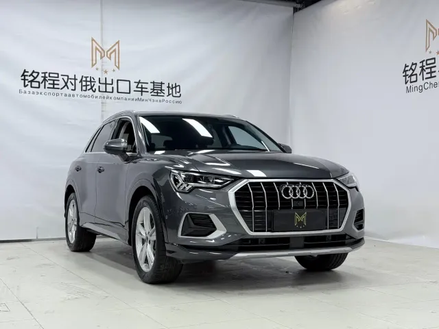 Audi Q3 — Фото автомобиля 3