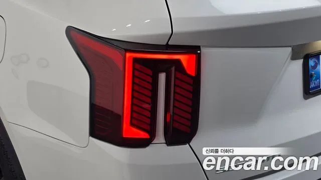 Kia Sorento — Фото автомобиля 8