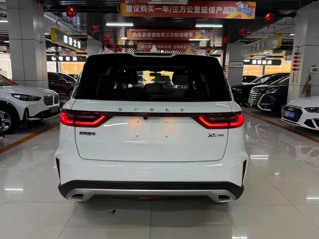 Geely Vision X6 — Фото автомобиля 9