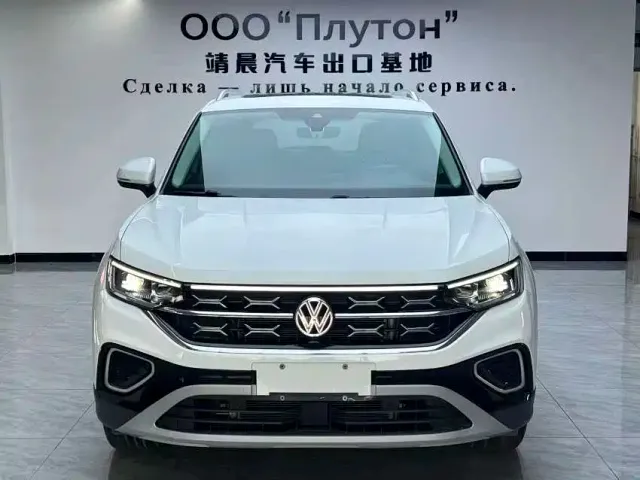 Фотография автомобиля — Volkswagen Tayron
