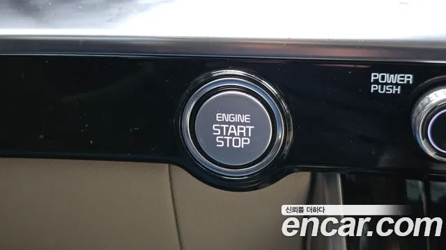 Kia Canival Carnival 4 поколение Бензин 7 мест Hi-Limousine — Фото автомобиля 13