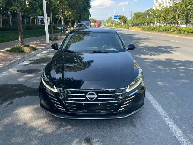 Nissan Teana — Фото автомобиля 2