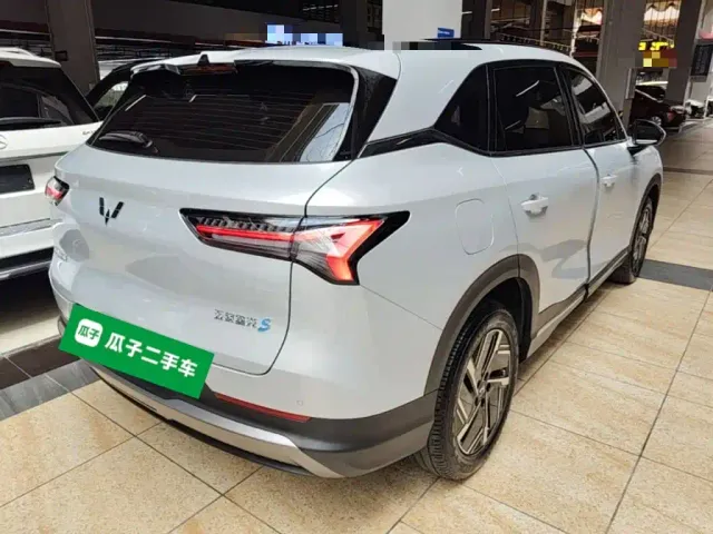 Wuling Starlight S — Фото автомобиля 6