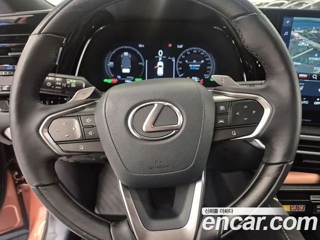 Lexus RX RX450h+ 5th Gen — Фото автомобиля 14