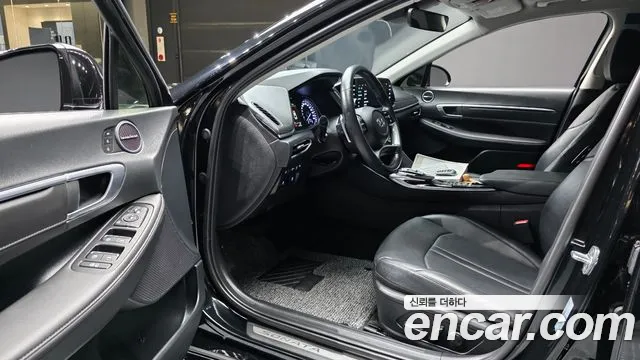 Hyundai Sonata — Фото автомобиля 22