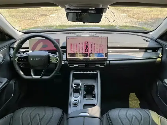 Chery Arrizo 8 PRO 2025 Pro 1.6T Luxury — Фото автомобиля 4