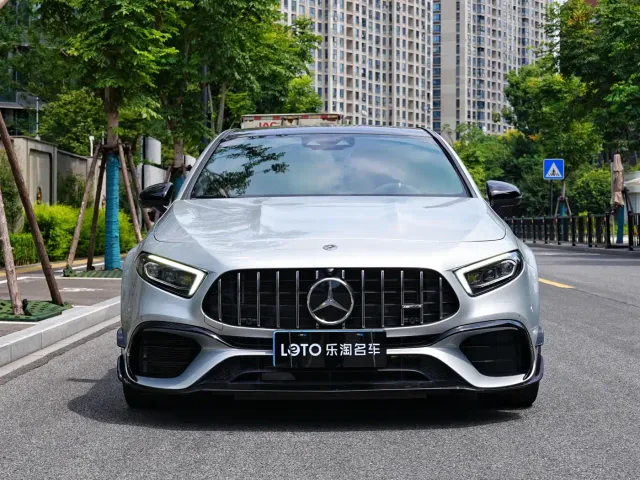 Mercedes-Benz A-Class AMG — Фото автомобиля 2